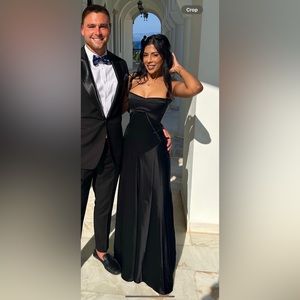 House of CB ANABELLA BLACK LACE UP MAXI DRESS only worn one! Size XS